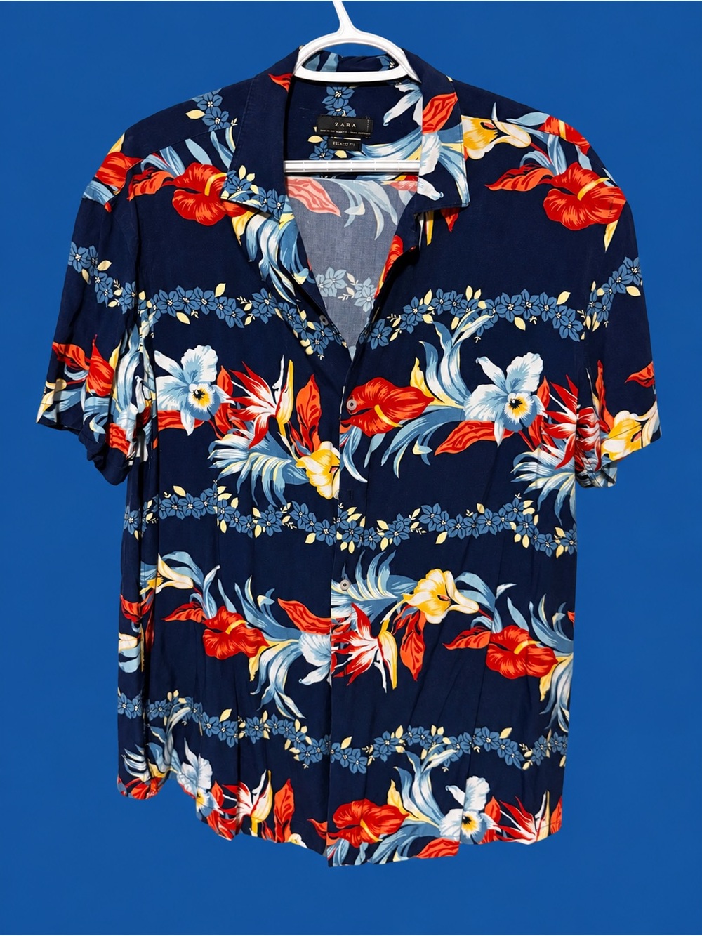 Zara Men’s Navy Floral Short-Sleeve Button-Down — Red, Yellow & White Accents